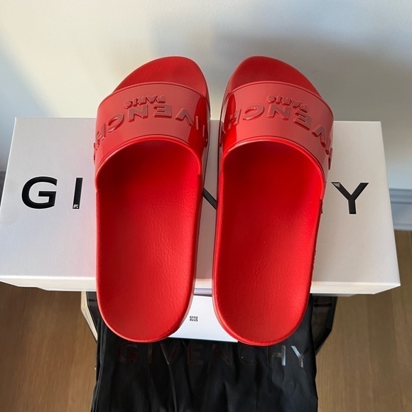 Givenchy Pool Slide Sandals - Picture 4 of 11